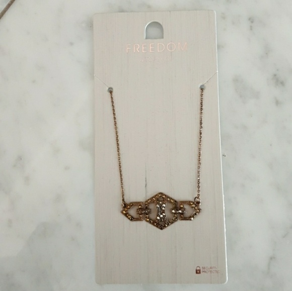 Topshop Jewelry - TOPSHOP GATSBY STYLE NECKLACE